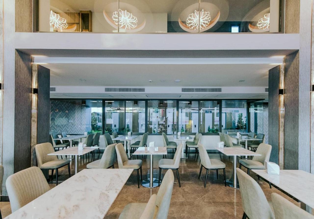 Arista Hotel Ubon Ubon Ratchathani Εξωτερικό φωτογραφία