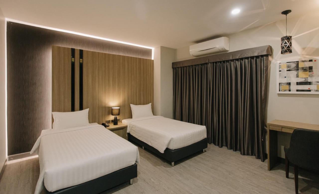 Arista Hotel Ubon Ubon Ratchathani Εξωτερικό φωτογραφία