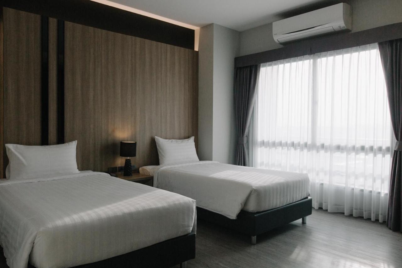 Arista Hotel Ubon Ubon Ratchathani Εξωτερικό φωτογραφία