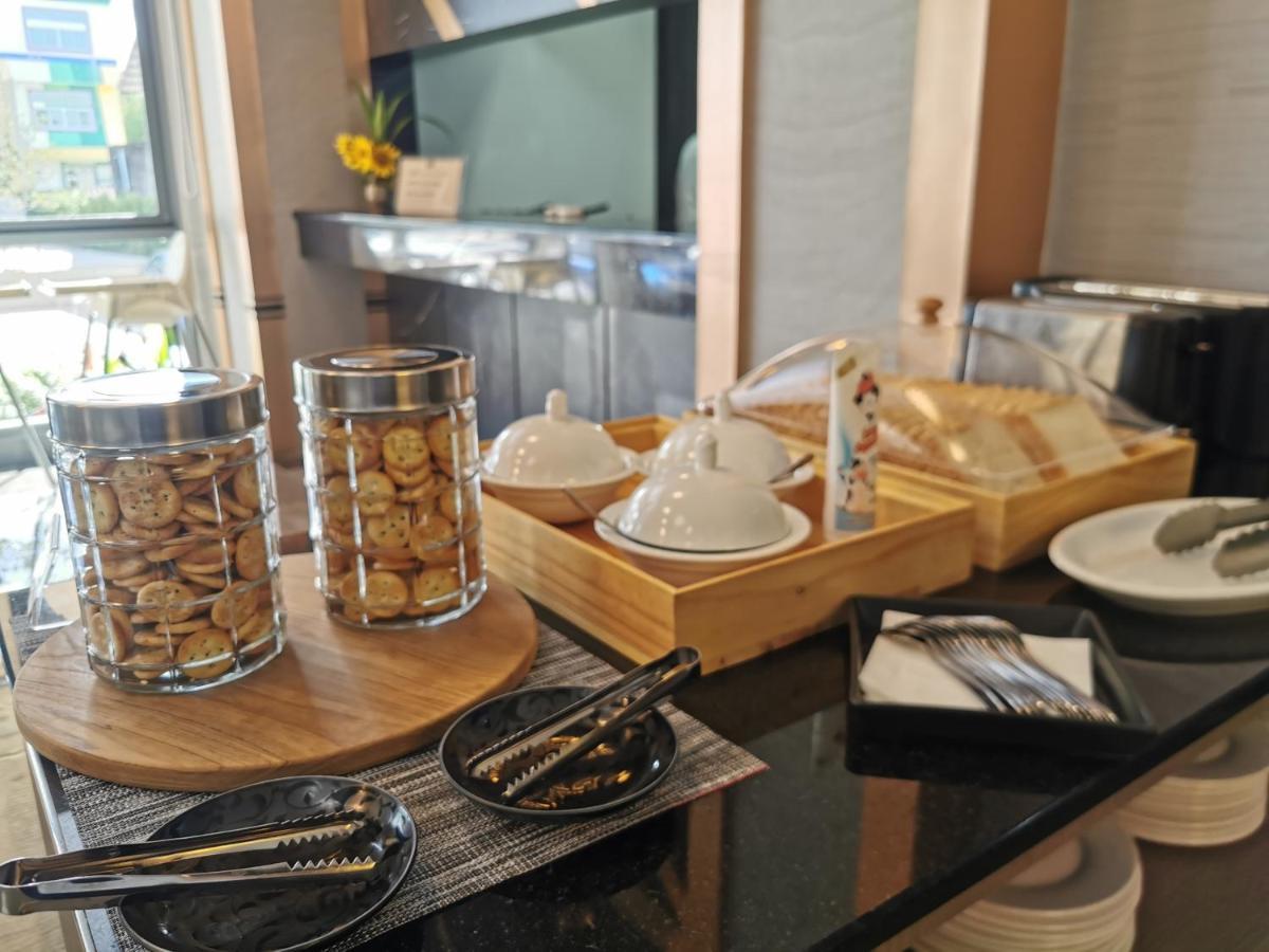 Arista Hotel Ubon Ubon Ratchathani Εξωτερικό φωτογραφία